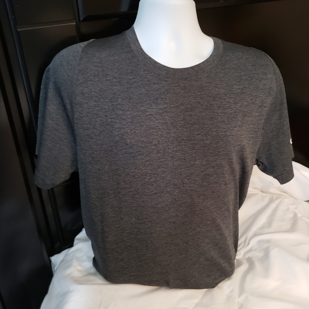 Men's Adidas shirt XL
